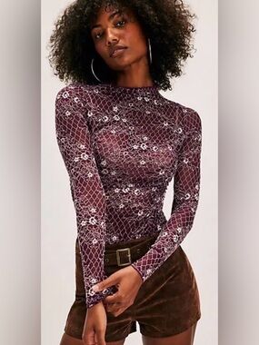 NWT. Free People French Kiss Layering Lace Ruched High Neck Top. XS. Amaranth.
